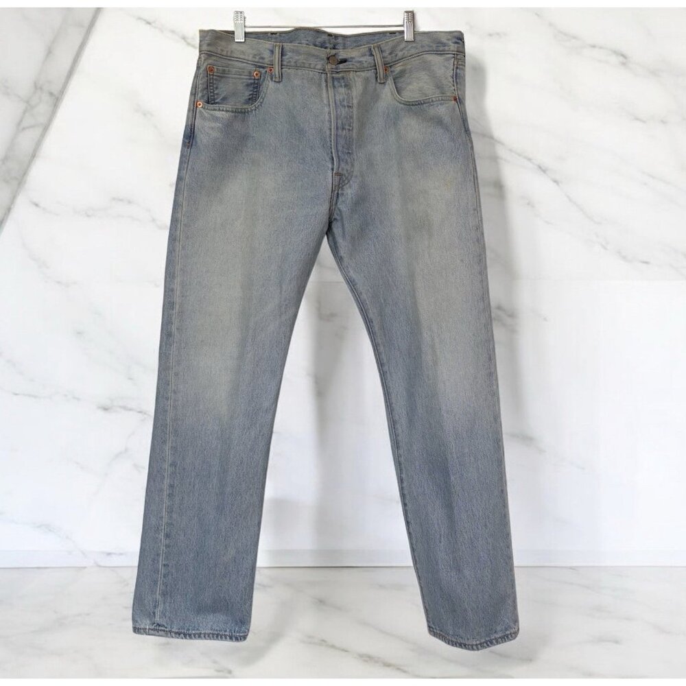Vintage 90s Levis 501 Button Fly Jeans Men’s 38X30 Red Tab Light Wash Minor Wear
